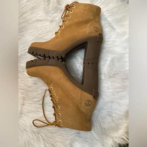 SOLD Timberland Women's Lana High Heel Wheat Leather Boots Size 9 - Picture 9 of 16